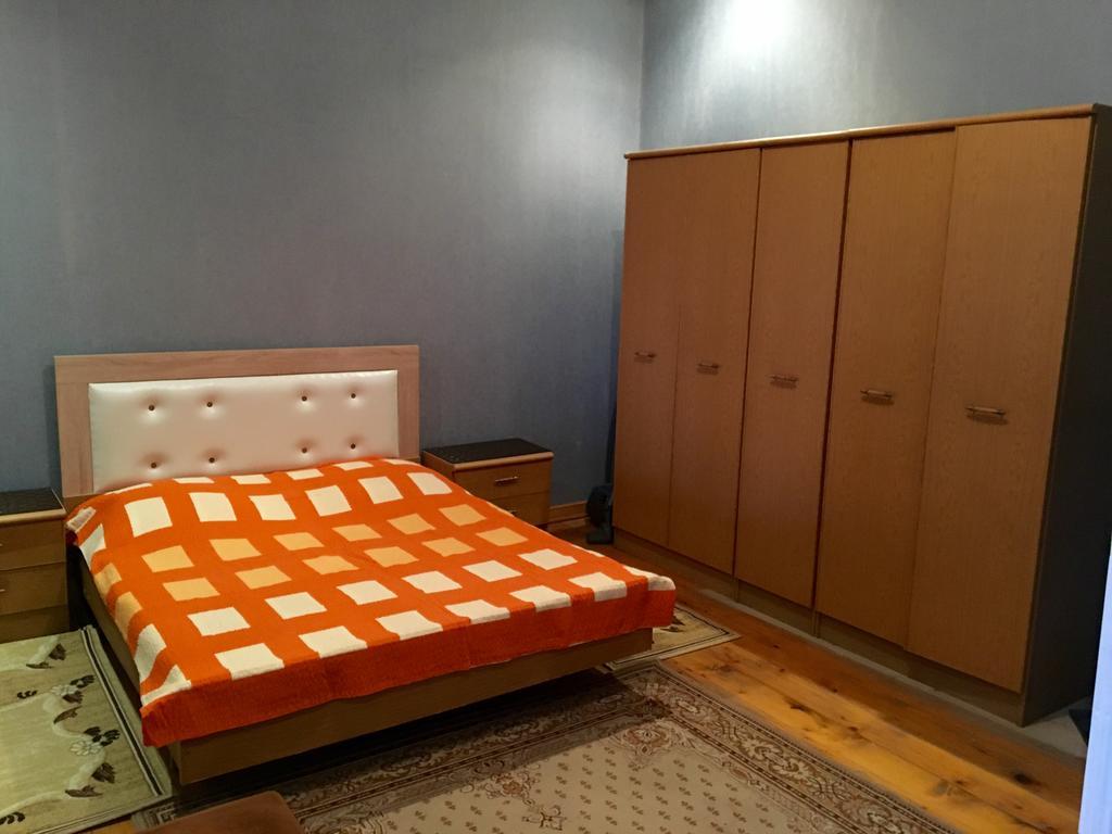Guest House Lali Kostava 14 Zugdidi Exterior photo